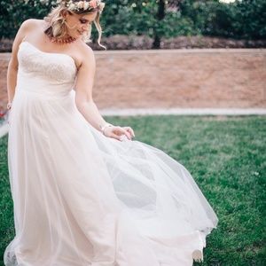 Champagne Sweetheart Neckline Wedding Dress